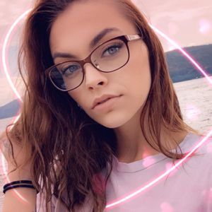 Meet your Posher, Kaitlyn